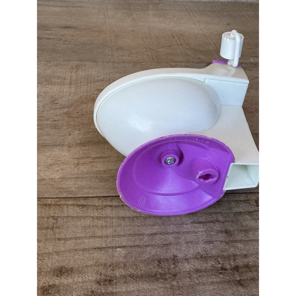 2010 Mattel Barbie Toilet With Paper‎ Roll Plastic Pink Purple Doll House Toy
